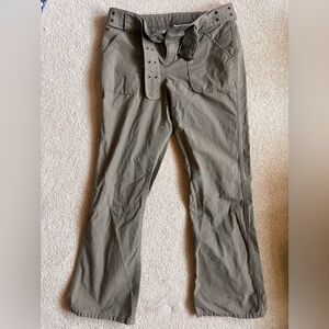 DKNY Women's Cargo Pants in Olive Green Y2K Vintage with Belt!
